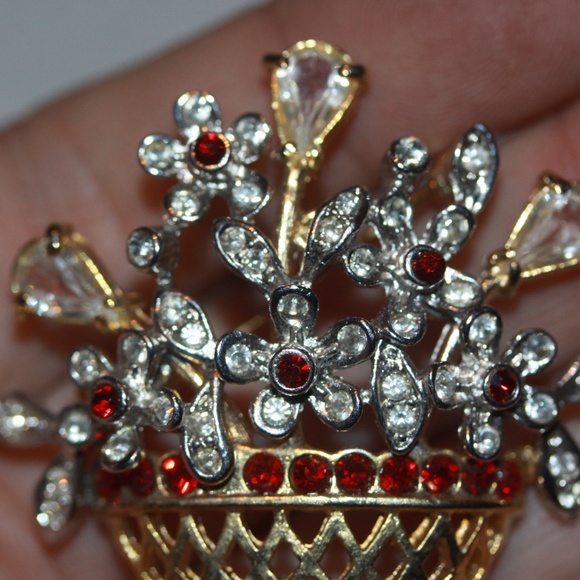 Large Flower Pot Glass Rhinestone Brooch Pin - Picture 2 of 4